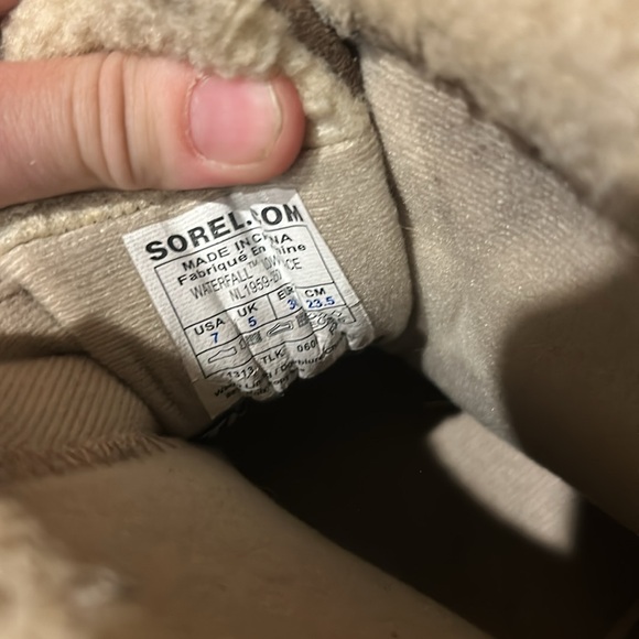 Sorel waterfall low lace winter insulated boots - Picture 6 of 6